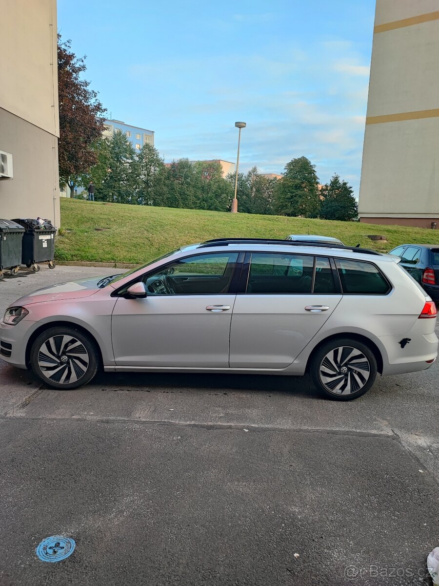 Volkswagen golf variant 1.6 TDI 77 kW r.v 2014