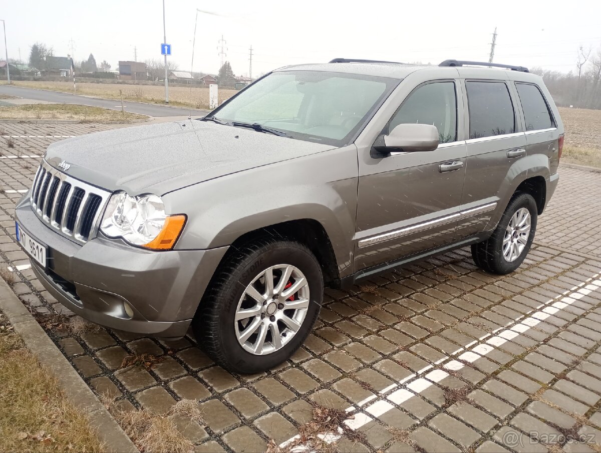 Jeep grand Cherokee WK 5.7 facelift