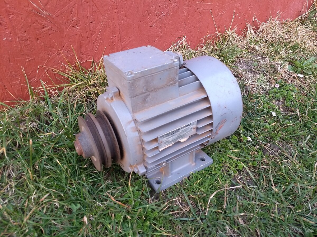 Elektromotor mez 1,5 kW 2800 ot