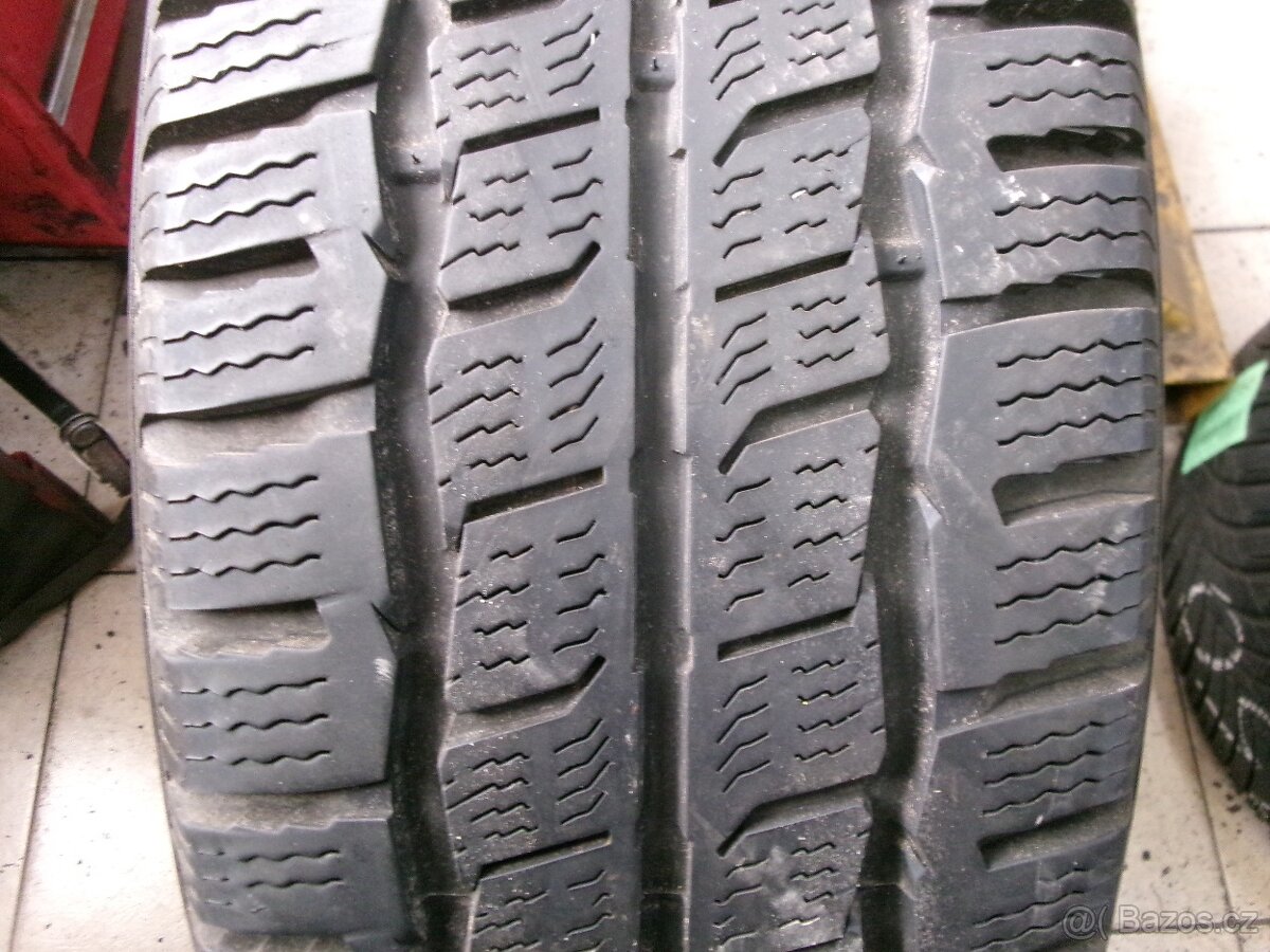 235/65/16C KUMHO (5,5-6,5mm) č.15046