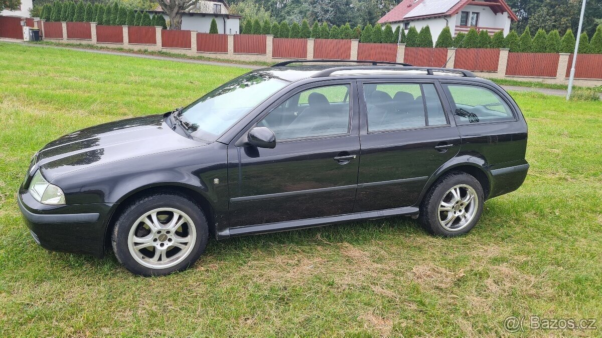 Škoda Octavia Tour 1,9tdi 74kW, r.v. 10/2010 naj. 180tkm.