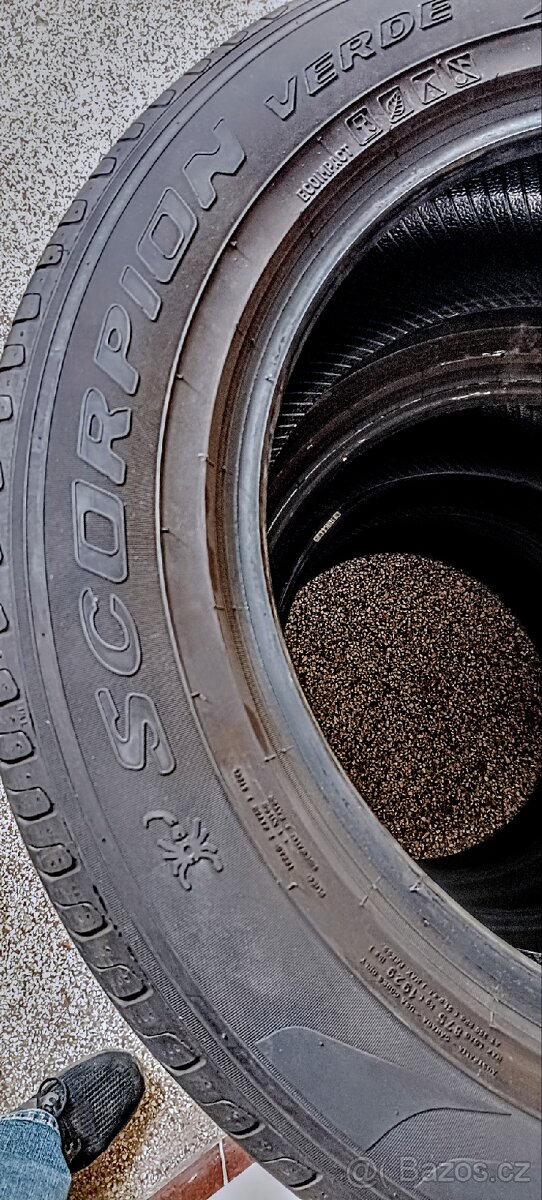 Pneu Pirelli 235/60 R18,o 4ks