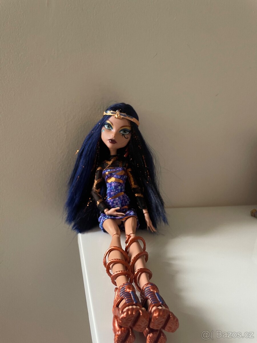 Cleo De Nile monster high panenka boo york