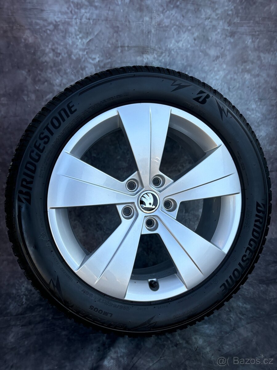 Originální Alu kola 5x112 Škoda Superb 3,III 215/55/17 TOP