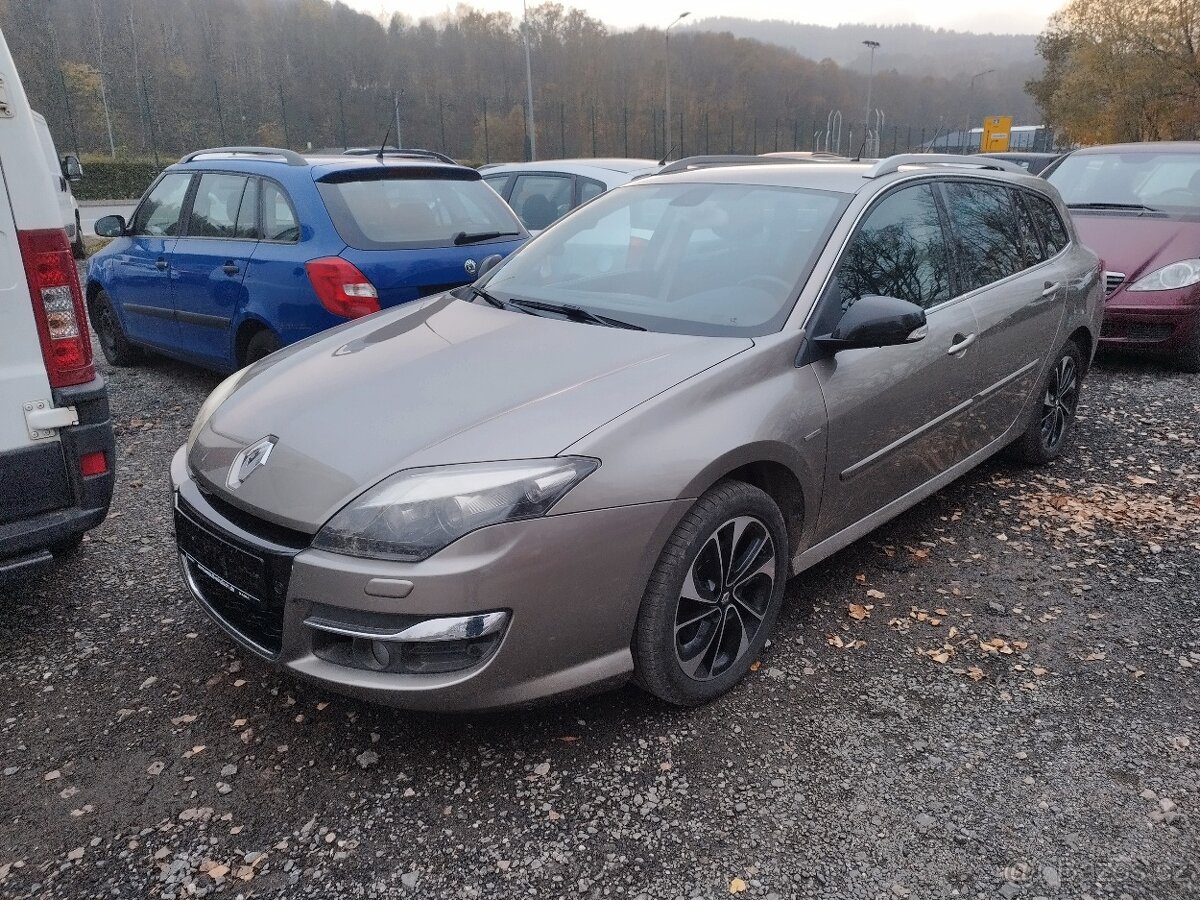 RENAULT LAGUNA 3 2.0 DCI 110KW.BOSE.POUZE RENAULT SERVIS.