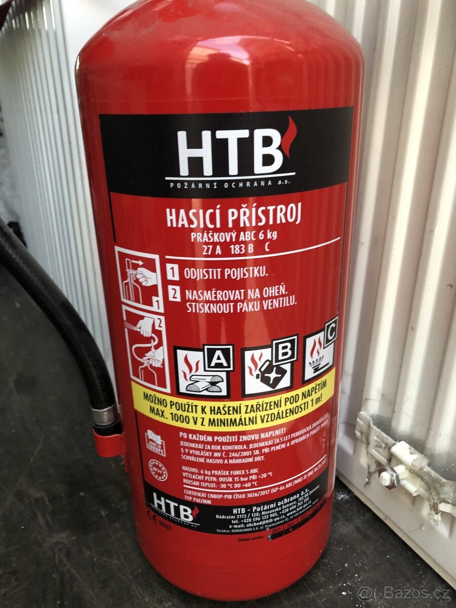 hasičský přístroj 6kg , Revize , hasičský hydrant