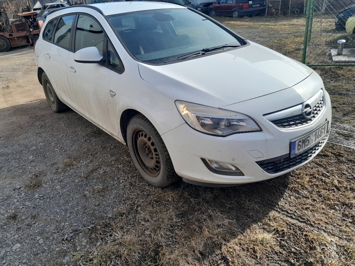 Opel Astra sports tourer 1.7 cdti 92kW