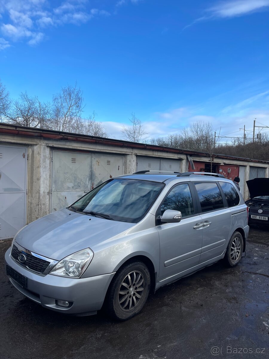 Kia Carnival 2.2 CRDI 143 kW v úpravě pro hendikepované