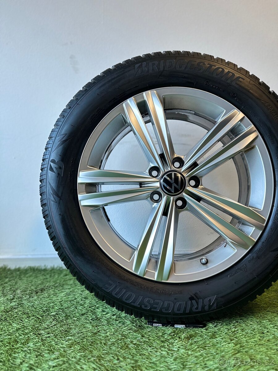 Alu kola 5x112 r18 s pneu (sebring)