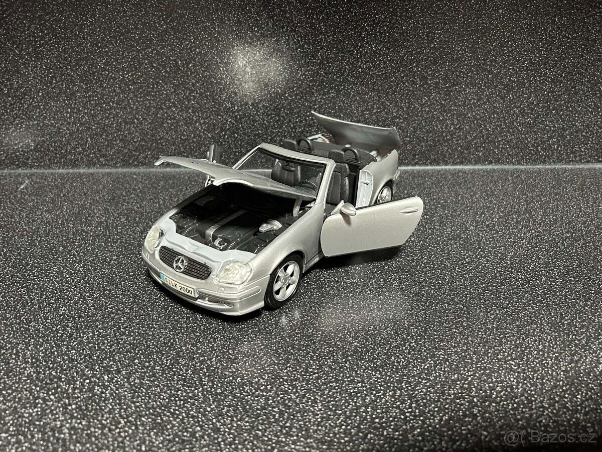 Mercedes Benz 230 SLK 1:18