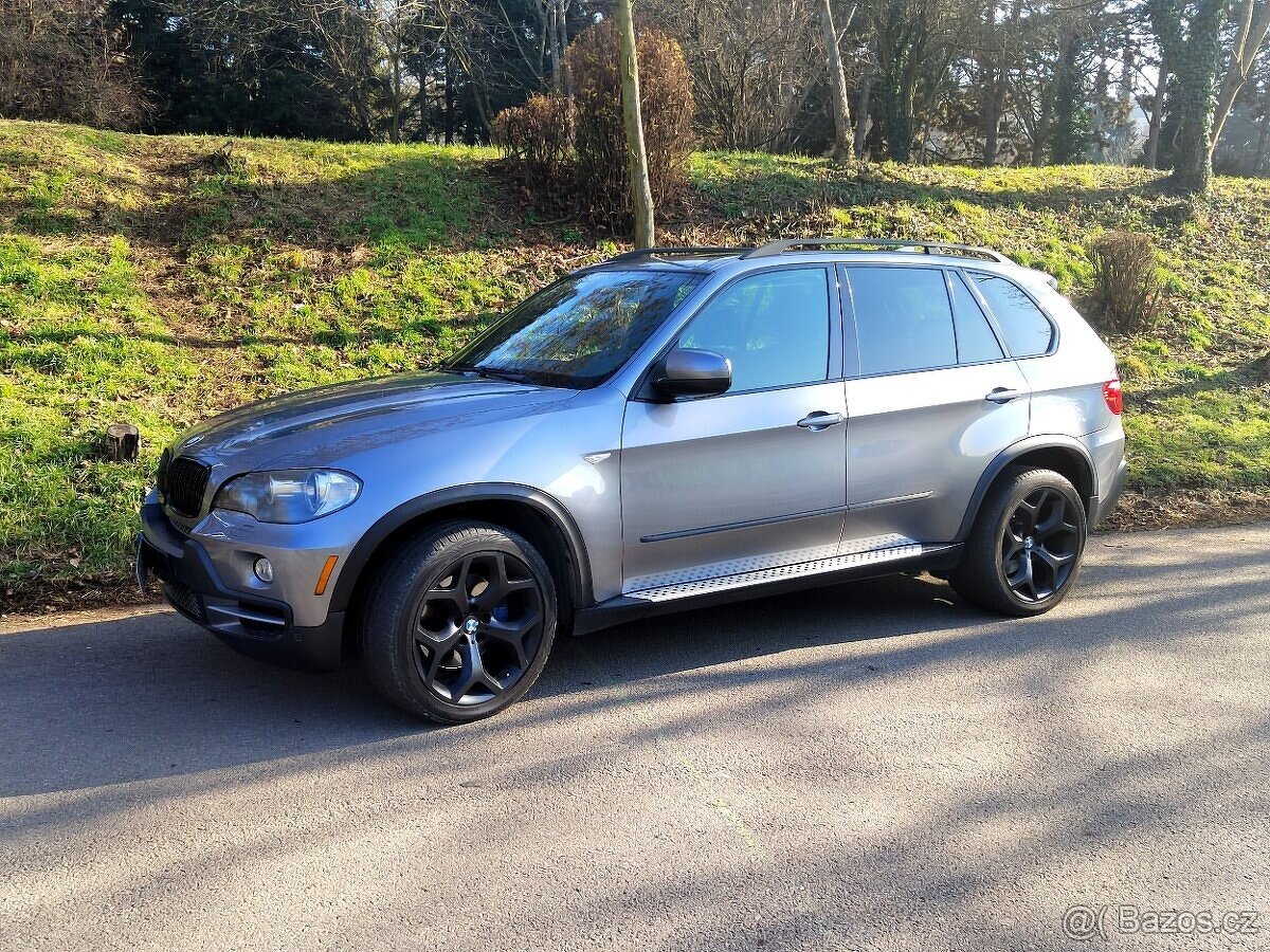 BMW X5 E70 261kw 4.8i 7 míst