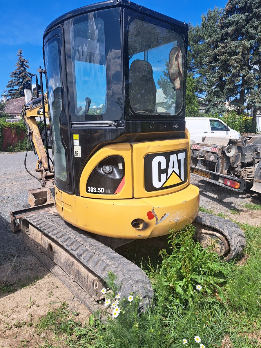 Pasovy bagr Caterpillar 303.5DCR