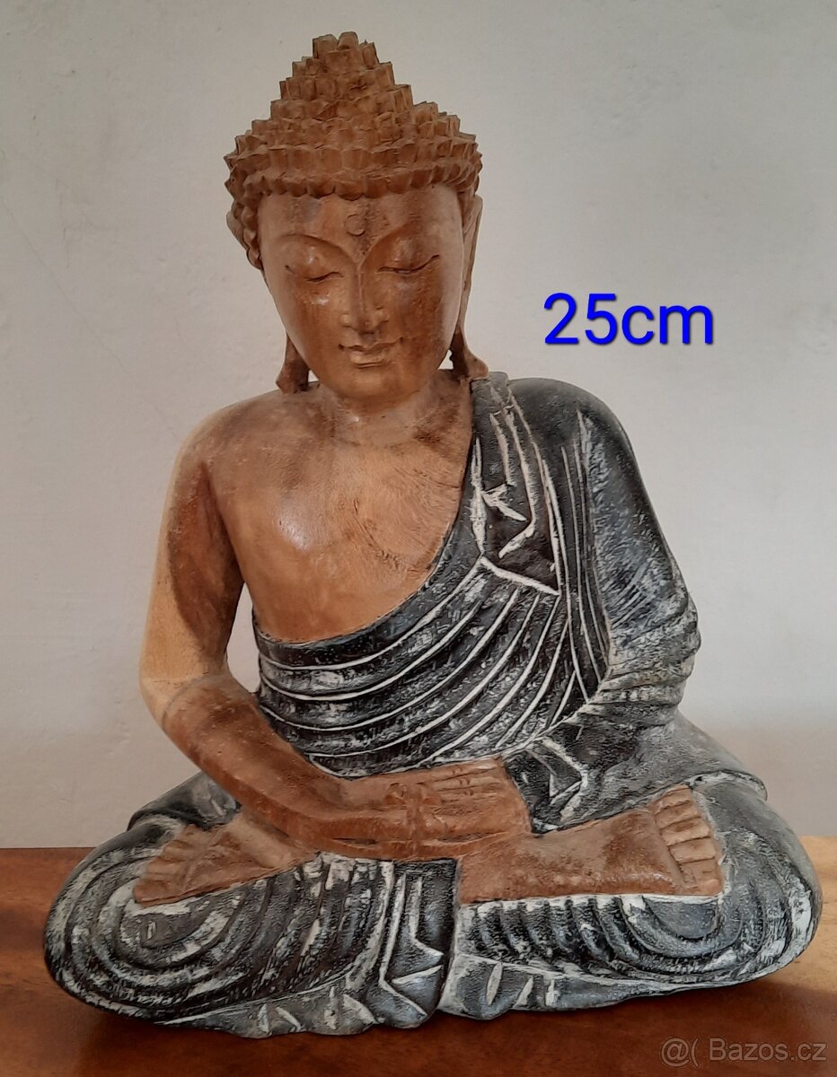 Buddha-dřevořezba