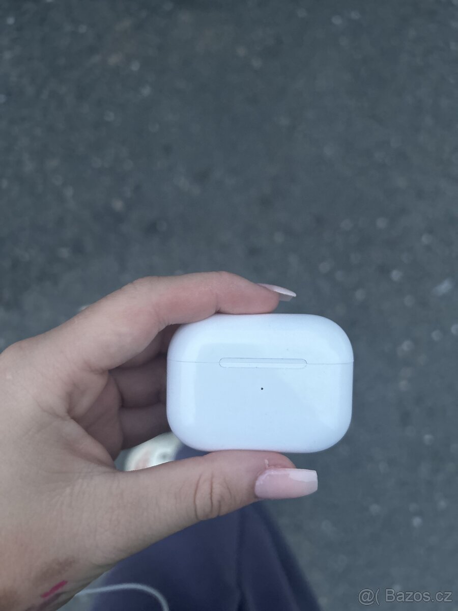 Krabicka AirPods Pro