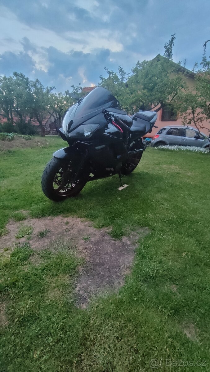 Honda CBR 600F Sport