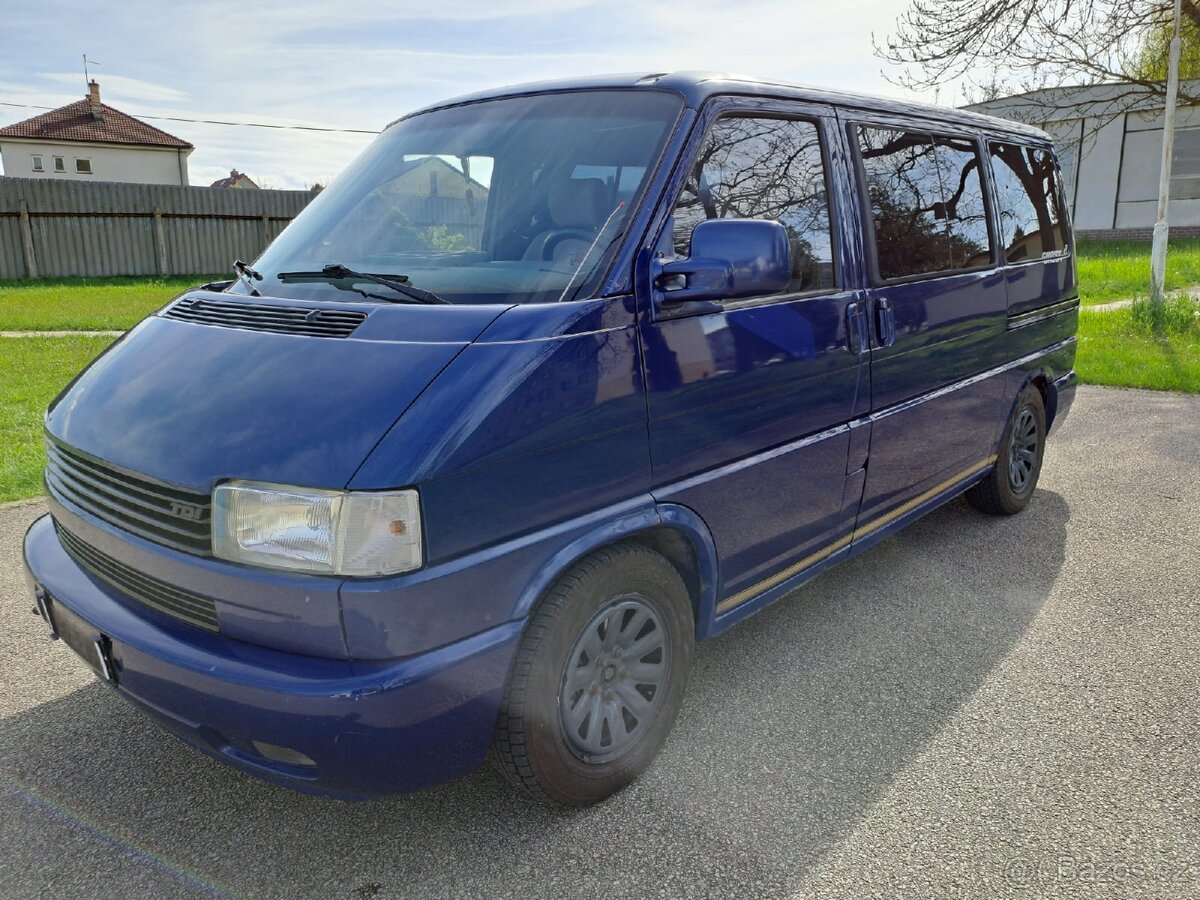 Transportér T4 2.5 TDI 75 kW,2x soupacky