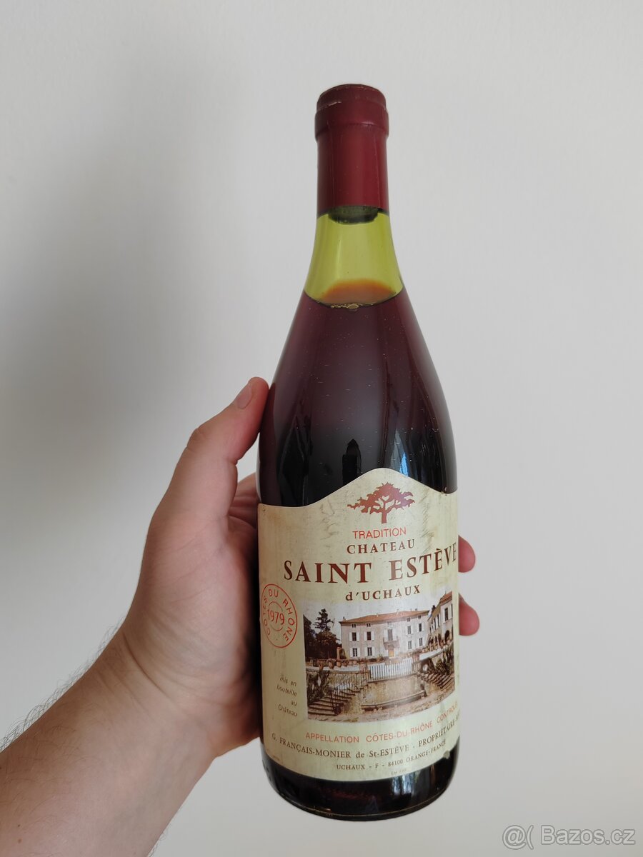 Chateau Saint Esteve d' uchaux 1979