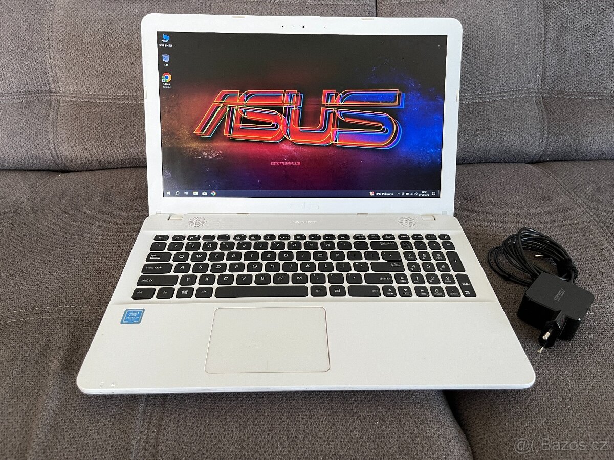 Asus R541SA 15.6" FULL HD/Intel QuadCore/SSHD 500GB