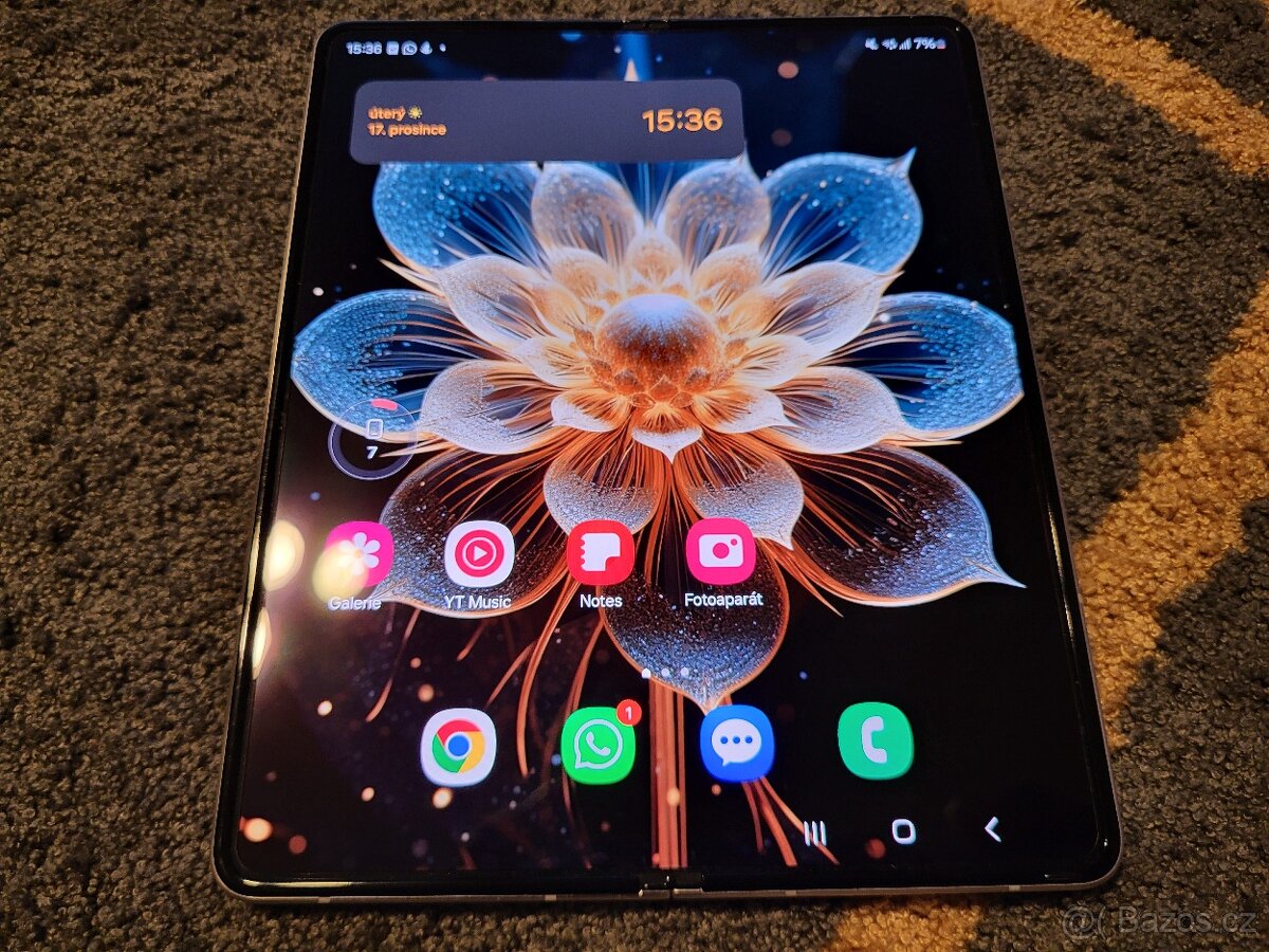 Samsung Galaxy Z Fold 3 256GB s chybkou