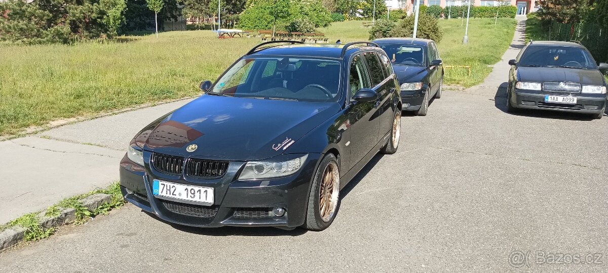 Prodám BMW e91 330d MANUÁL