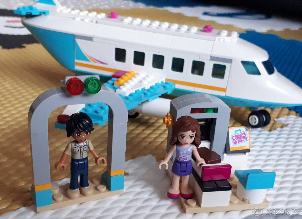 Lego Friends 41100 Soukromý tryskáč v městečku Heartlake