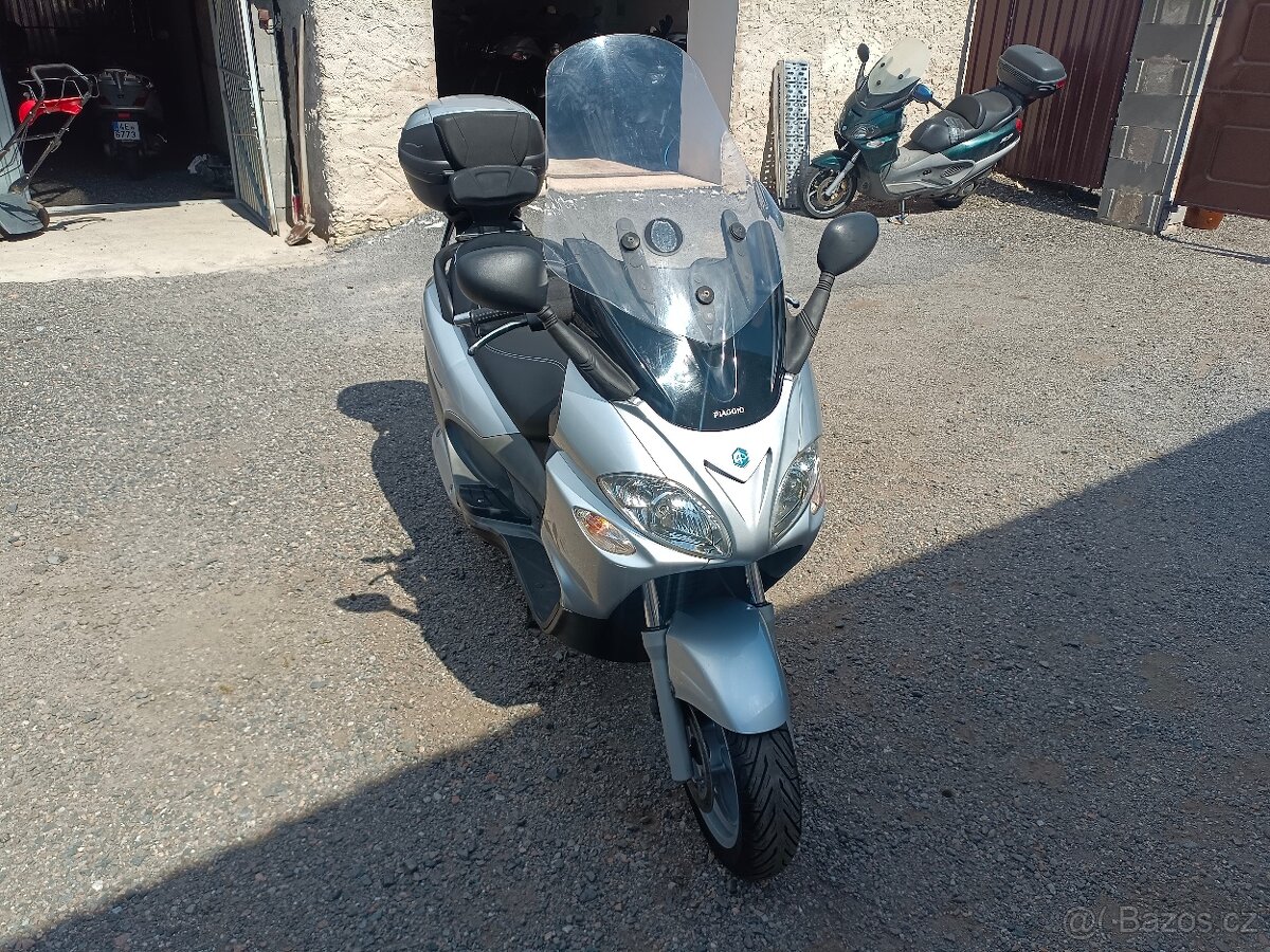 Piaggio X9 125 evo cz doklady v ceně.