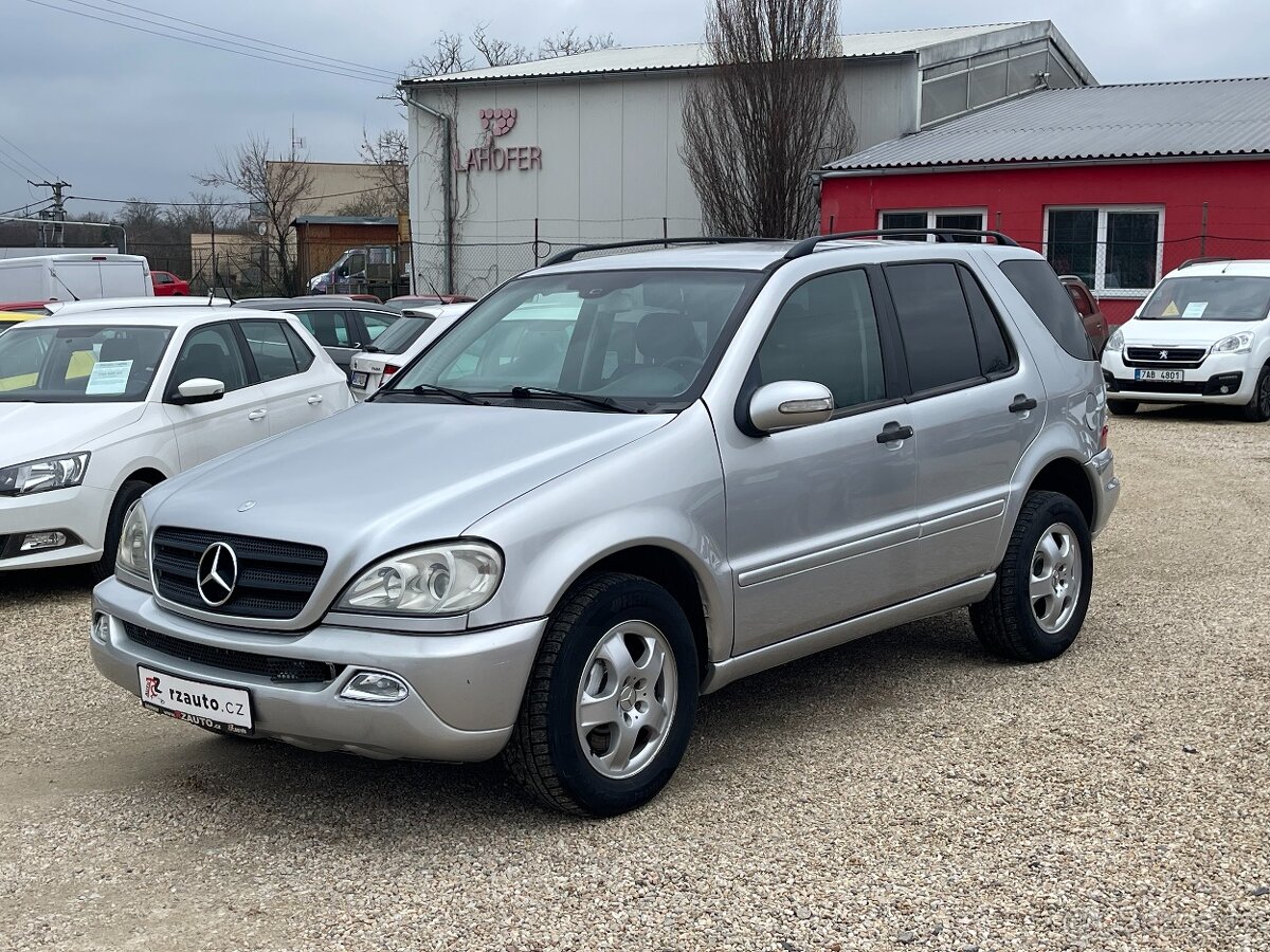 Mercedes-Benz Třídy M, 2.7CDI 120kWMANUÁLTAŽNÉ