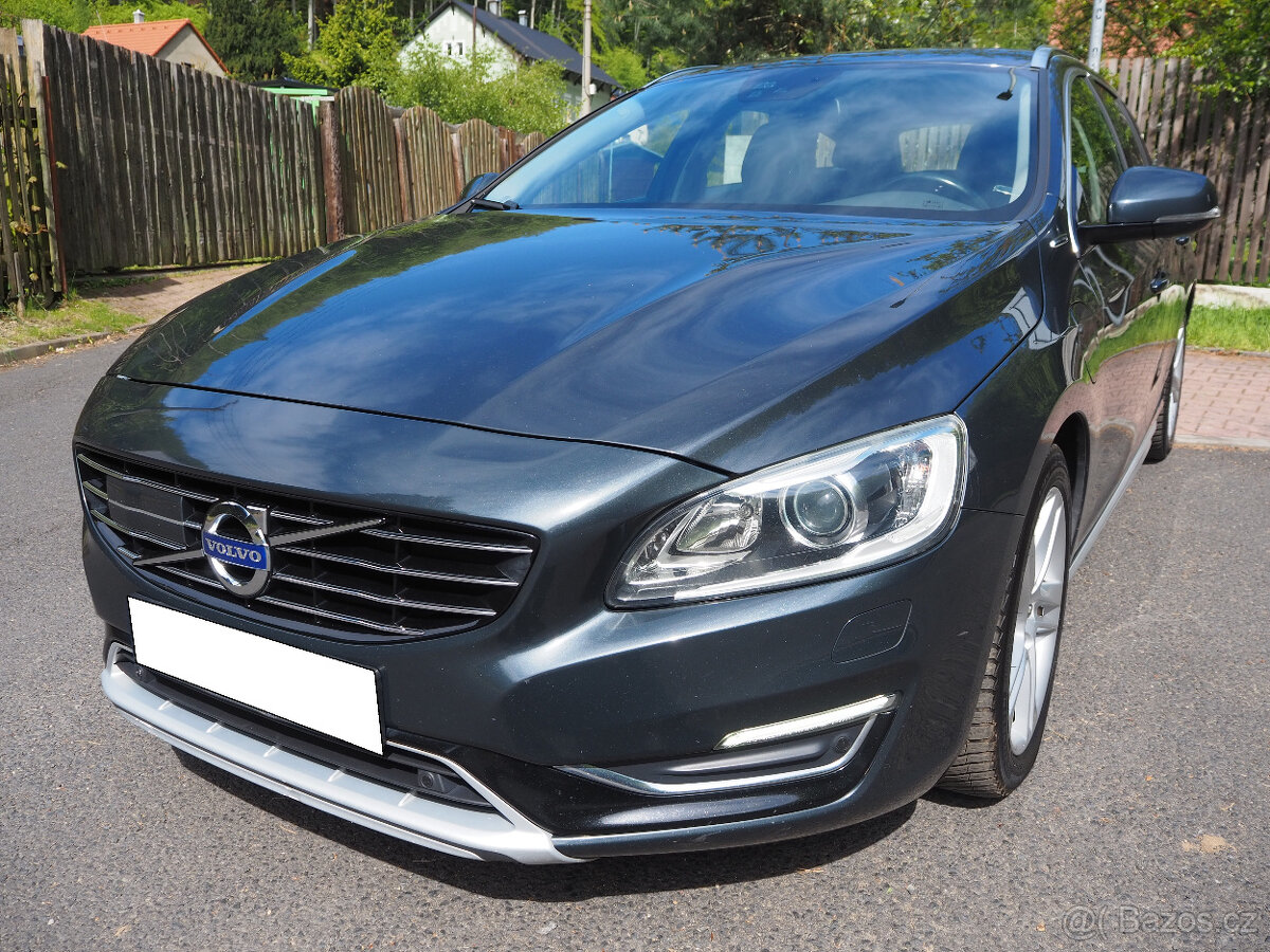 Volvo V60 2.4 D6 AWD PLUG-IN HYBRID