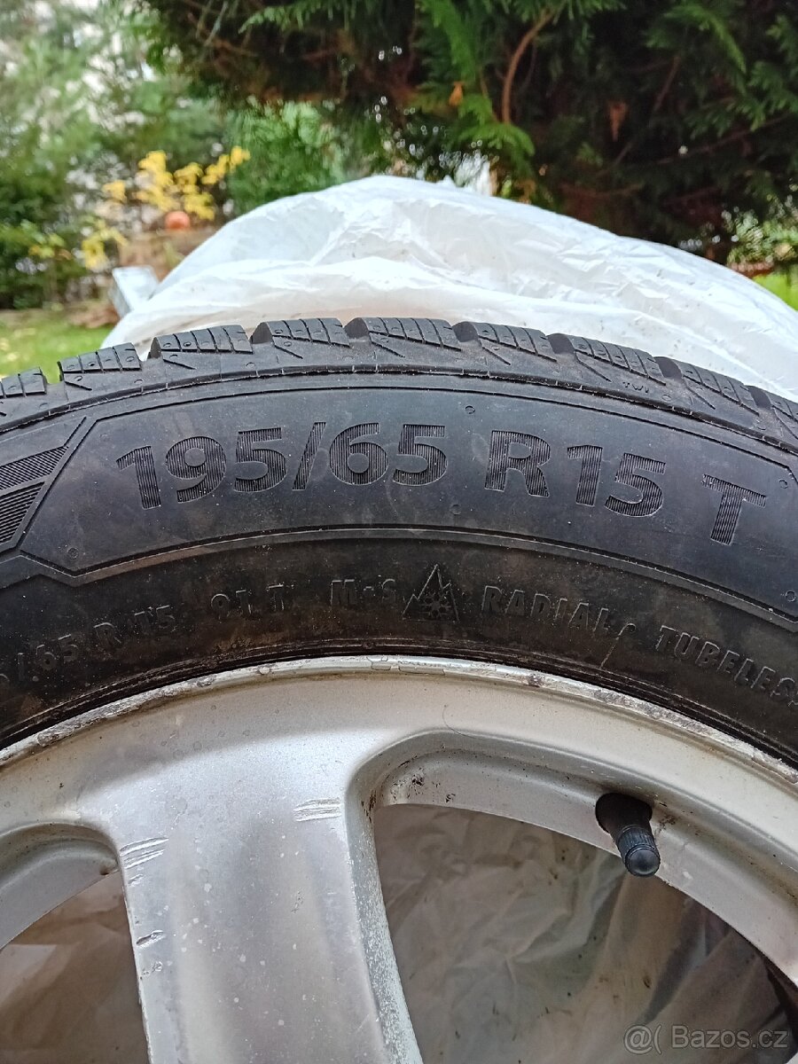 Kola + pneu 195/65 R15 na Octavii 1 T