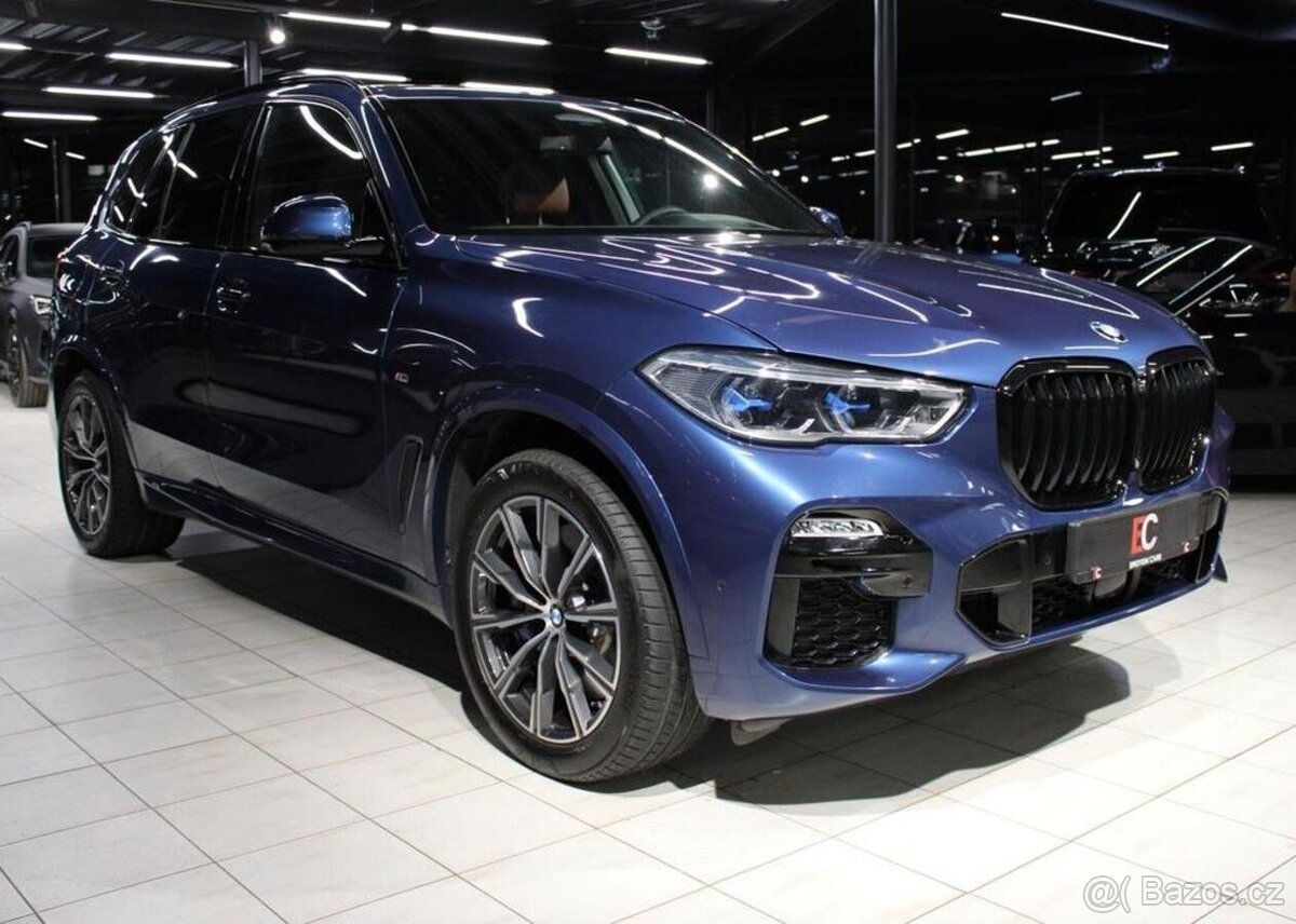 BMW X5 xDrive30d M Sport Laser / B&W nafta