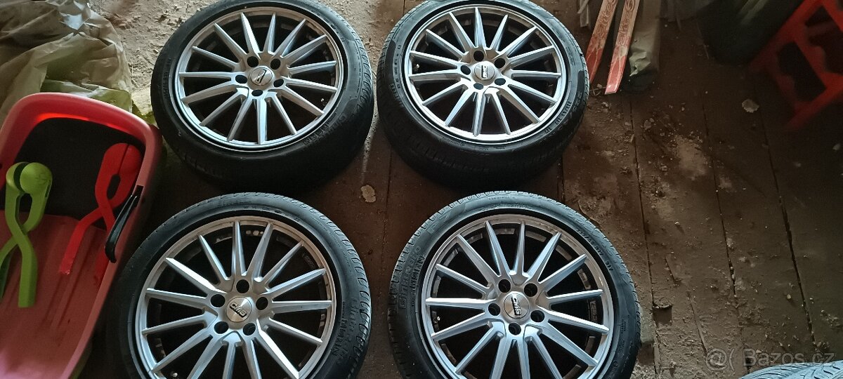 ALU kola 17R-5x112 CMS C23 racing-Silber