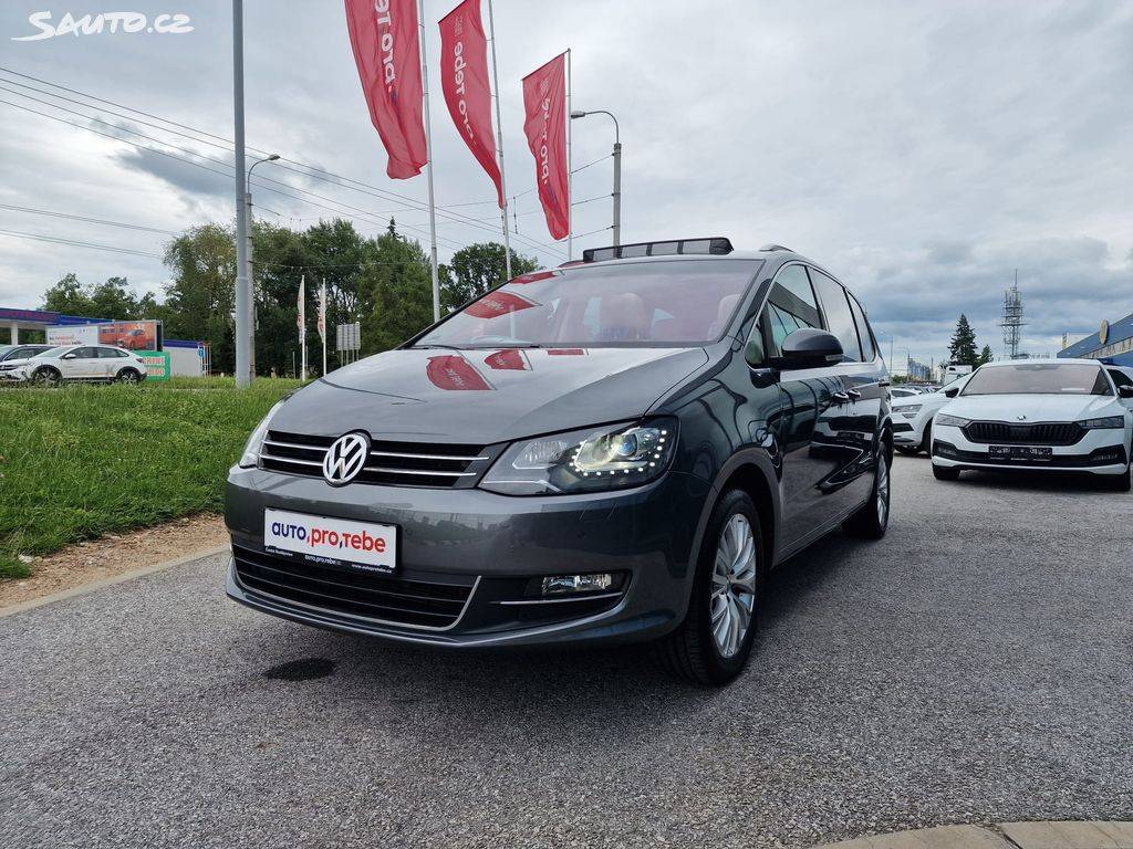 Volkswagen Sharan, 2.0TDI DSG 125kW HIGHL. 7-Míst