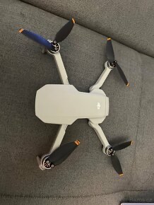 Dron dji mini 2 se