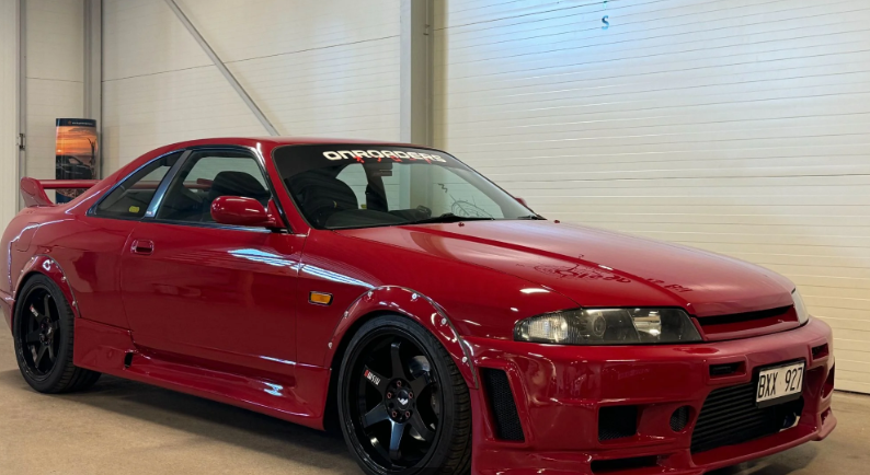 Nissan Skyline GTS-25t