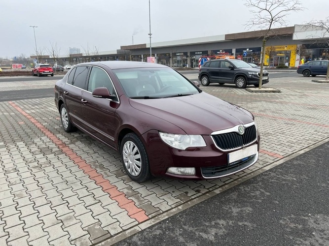 Škoda Superb II 2.0 TDi 103kw koup. ČR naj. 193 TZ