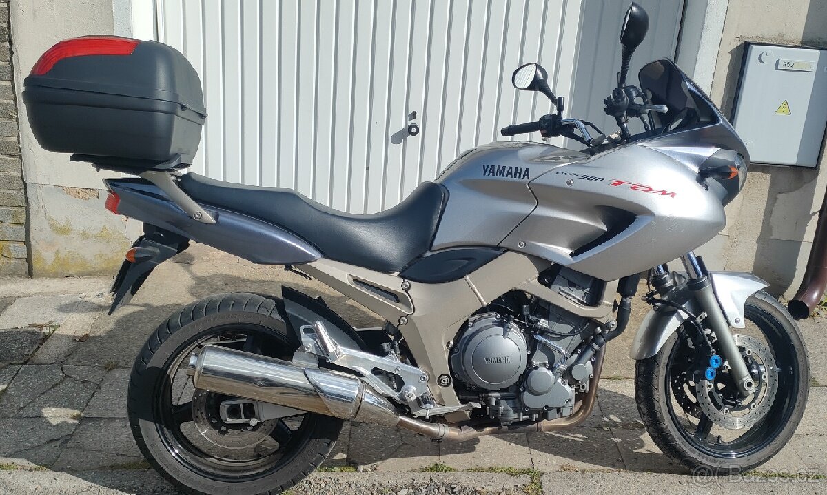 Yamaha TDM 900 r.v.2002 najeto 37 300 km