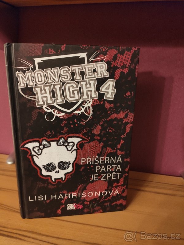 Monster High 4 - Příšerná parta je zpět (Lisi Harrisonová)