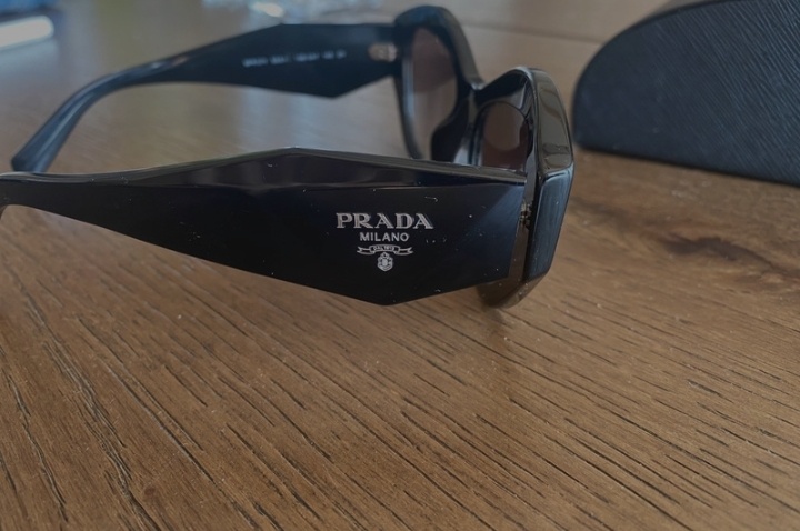 Prada brýle