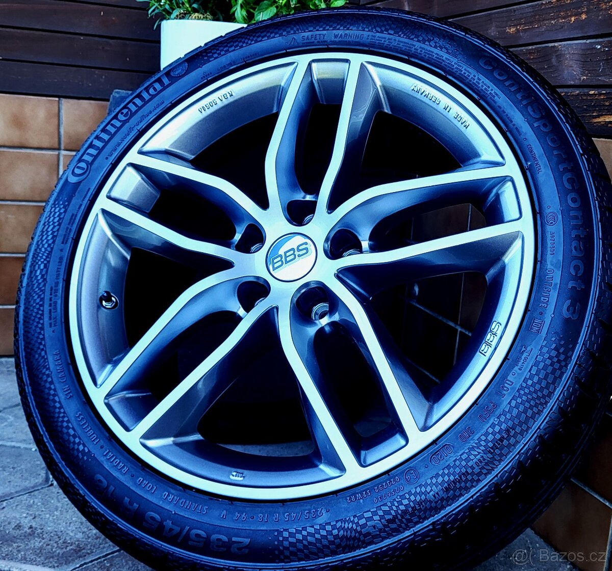 alu R18 5x114,3 zn. BBS, senzory (pneu 235/45) TESLA model 3