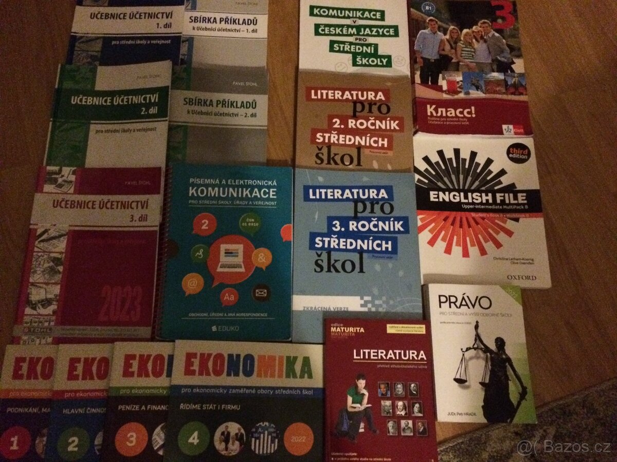 Klass 3,právo,účetnictví,ekonomika,english file,literatura