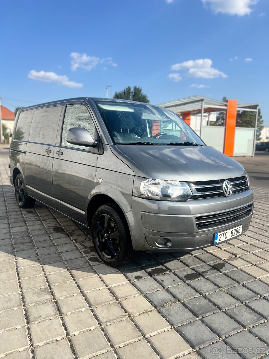 Volkswagen transporter t5 2.0 103kw dsg facelift