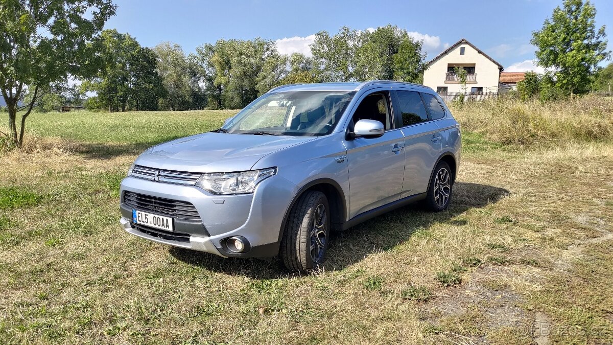 Mitsubishi Outlander, 2,0 PHEV,149kW,4x4, DPH