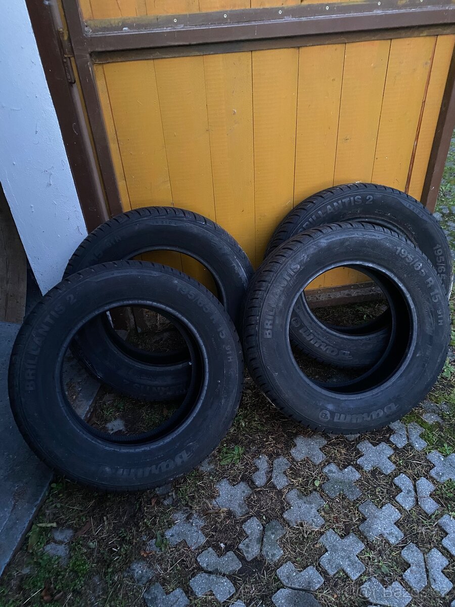 Letní pneu 195/65 r15