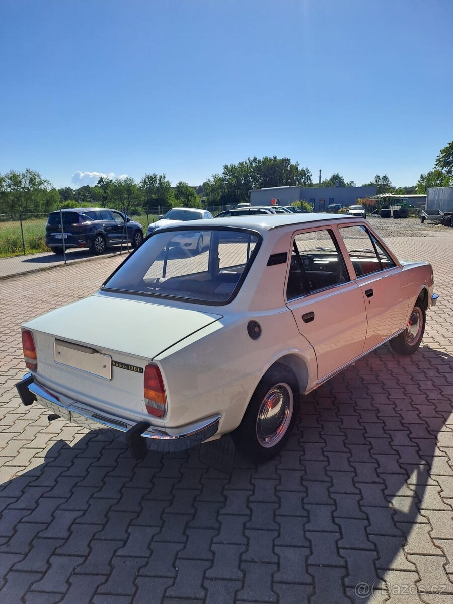 Škoda 120L r.v 1979