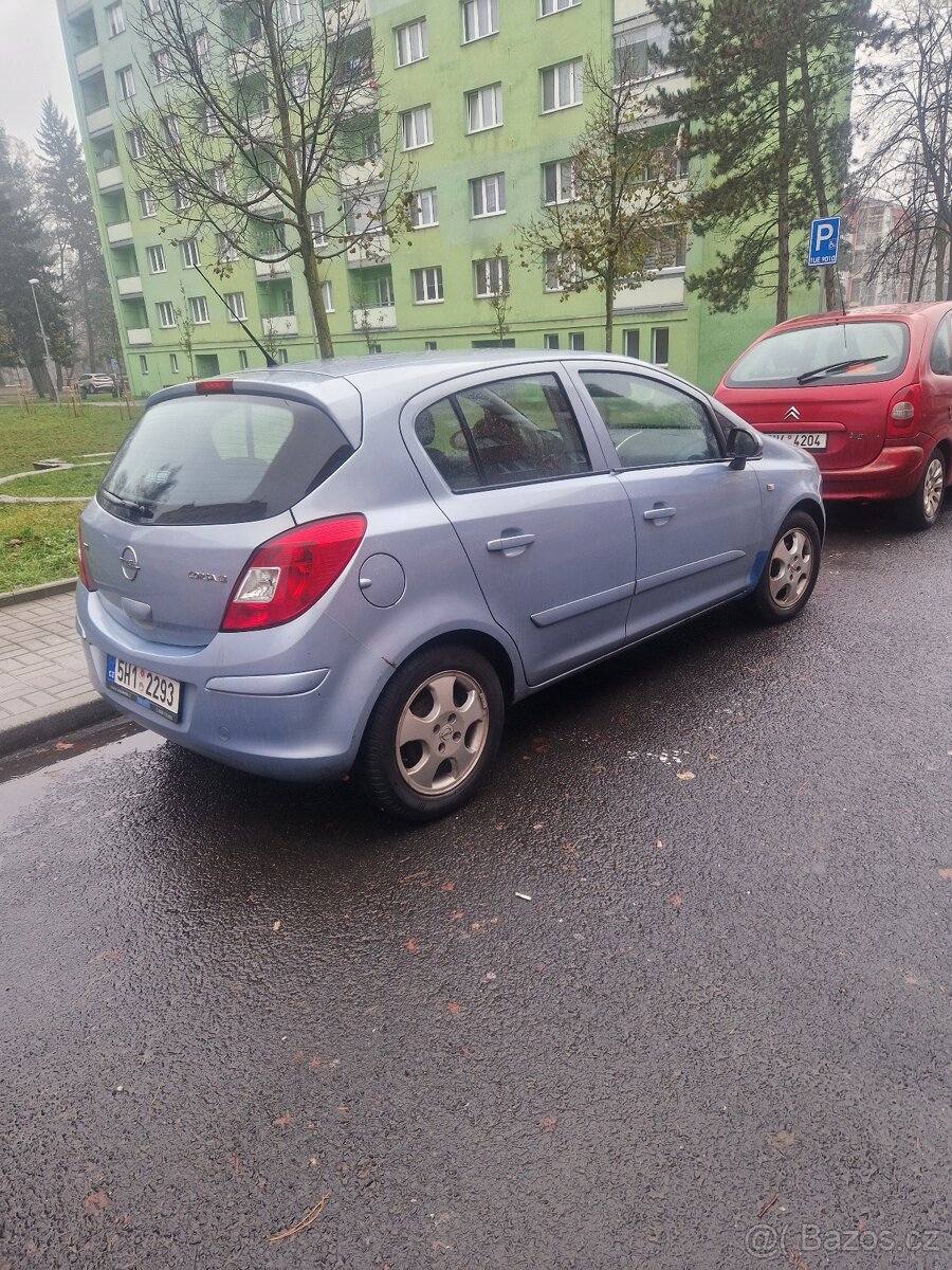 Opel Corsa D 1.2 16V 59kw