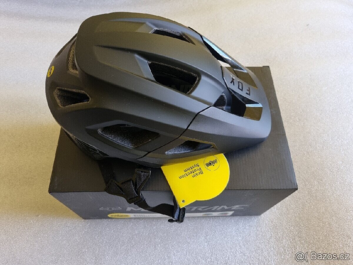 NOVÁ Fox mainframe Helmet MTB dětská přilba