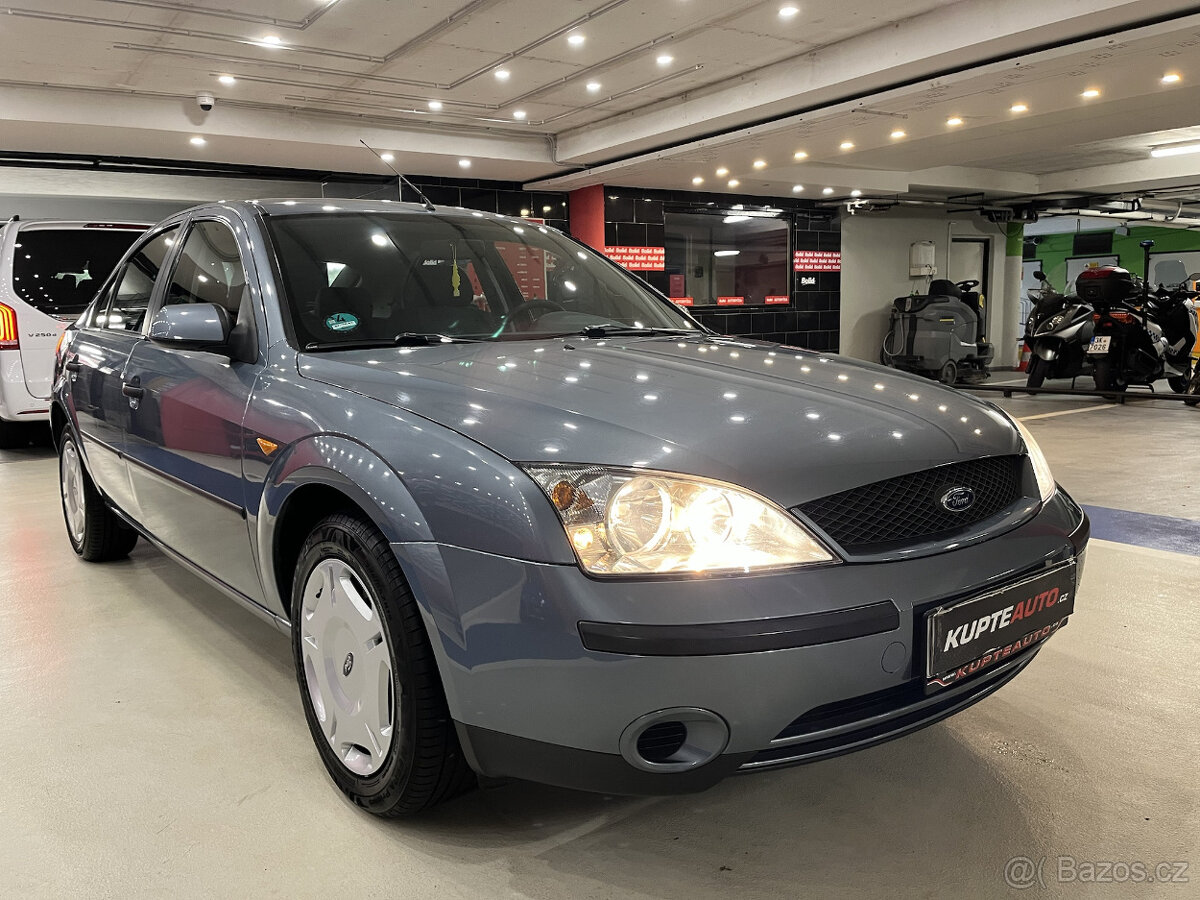 ford mondeo 1.8i  Velmi zachovalé  GHIA -