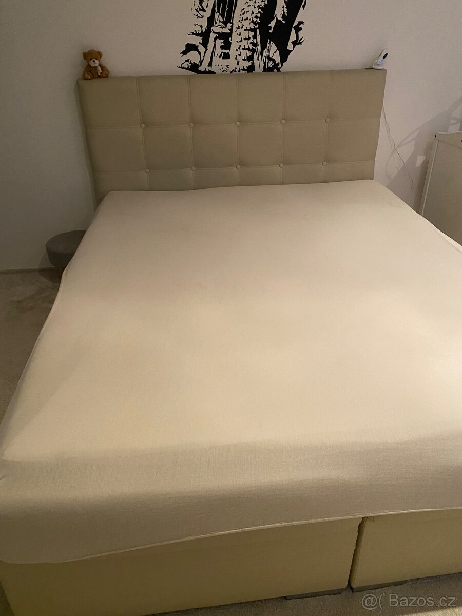 Prodám postel boxspring