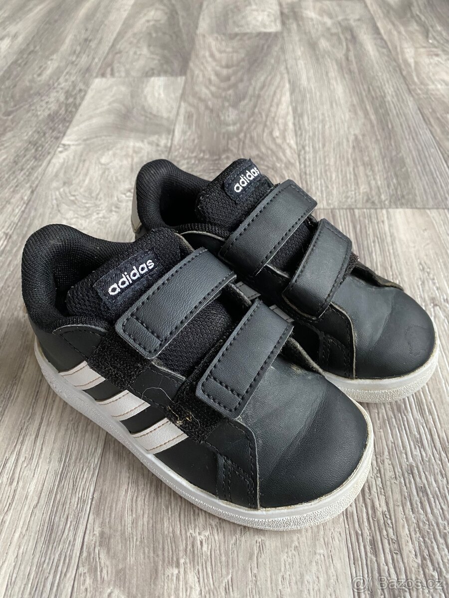 Tenisky Adidas vel 25