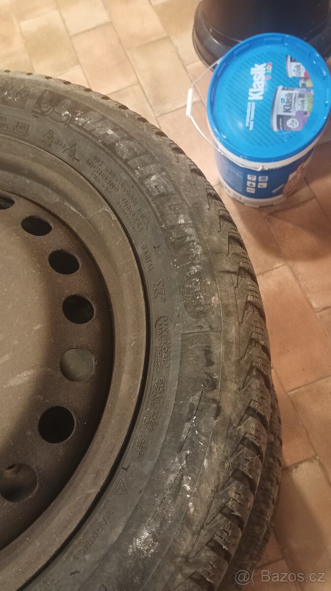 205/55 R16 s plechy 5x108